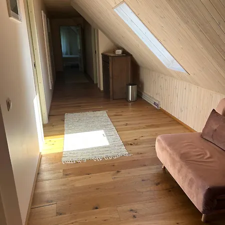 Muhu Kulla Saadu Puhkemaja Mere Aeaeres Gæstehus