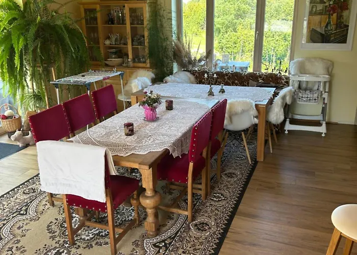 Muhu Kulla Saadu Puhkemaja Mere Aeaeres * Raugi