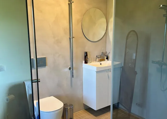 Muhu Kulla Saadu Puhkemaja Mere Aeaeres Pensionat Raugi