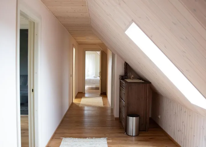 Muhu Kulla Saadu Puhkemaja Mere Aeaeres Pensionat *