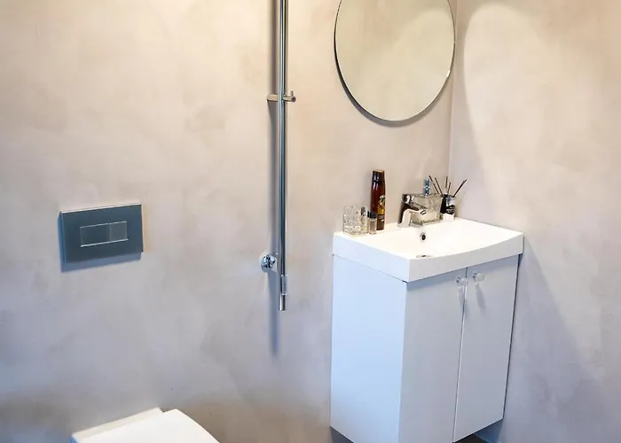 Muhu Kulla Saadu Puhkemaja Mere Aeaeres Pensionat Raugi