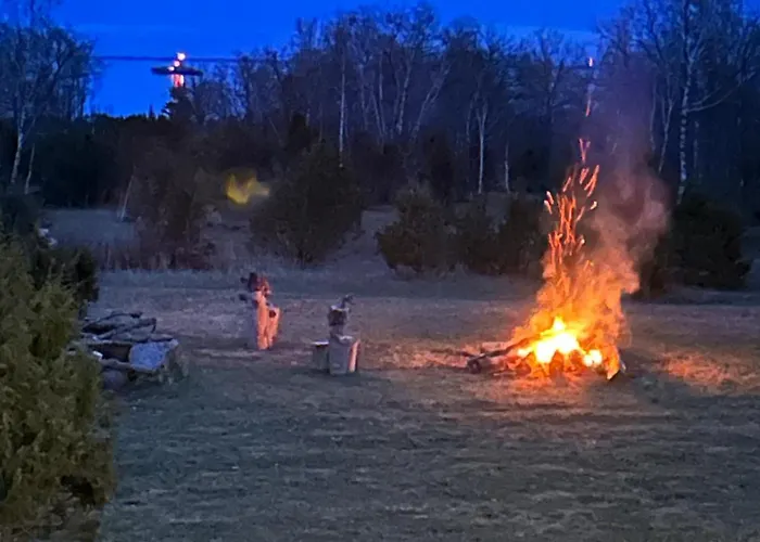 Muhu Kulla Saadu Puhkemaja Mere Aeaeres Pensionat