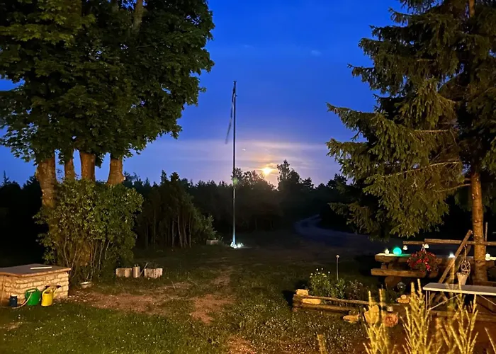 Pensionat Muhu Kulla Saadu Puhkemaja Mere Aeaeres *