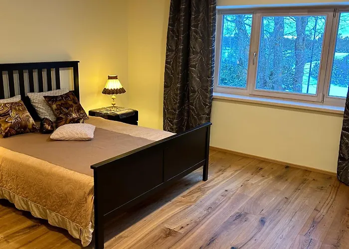 Muhu Kulla Saadu Puhkemaja Mere Aeaeres Pensionat Raugi